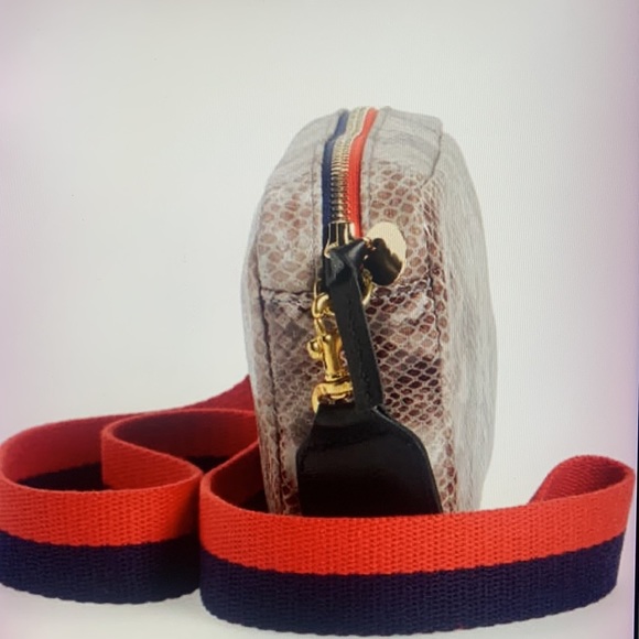 - Clare .V Midi Sac Croc Print Leather Crossbody Bag
CLARE V. - Picture 5 of 7